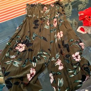 Strapless romper